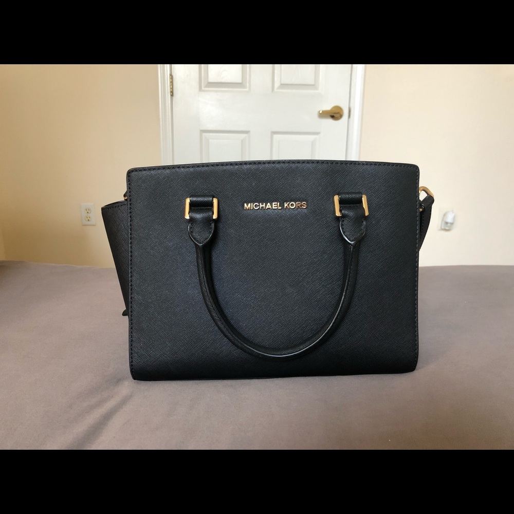 Black Micheal Korea Purse